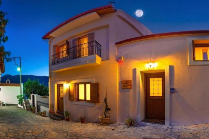 Limne MIT VIDEO! Kreta, Limne: Renoviertes Haus mit Bergblick, Garten und Innenhof zu verkaufen Haus kaufen